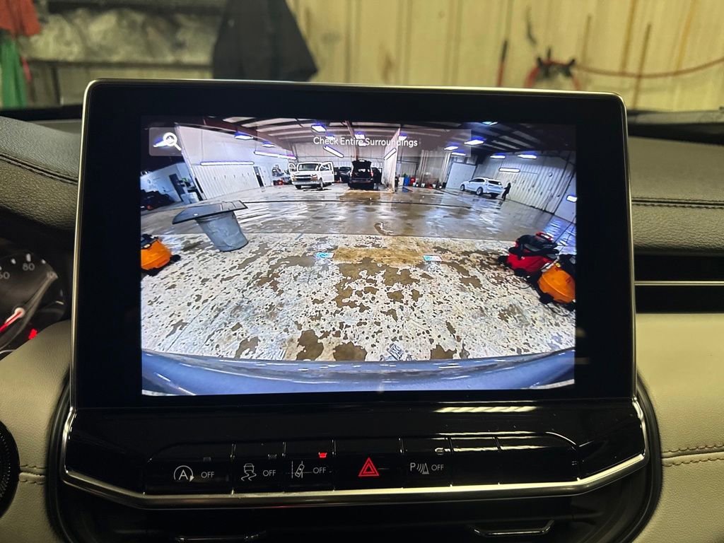 Certified 2024 Jeep Compass Limited image 22