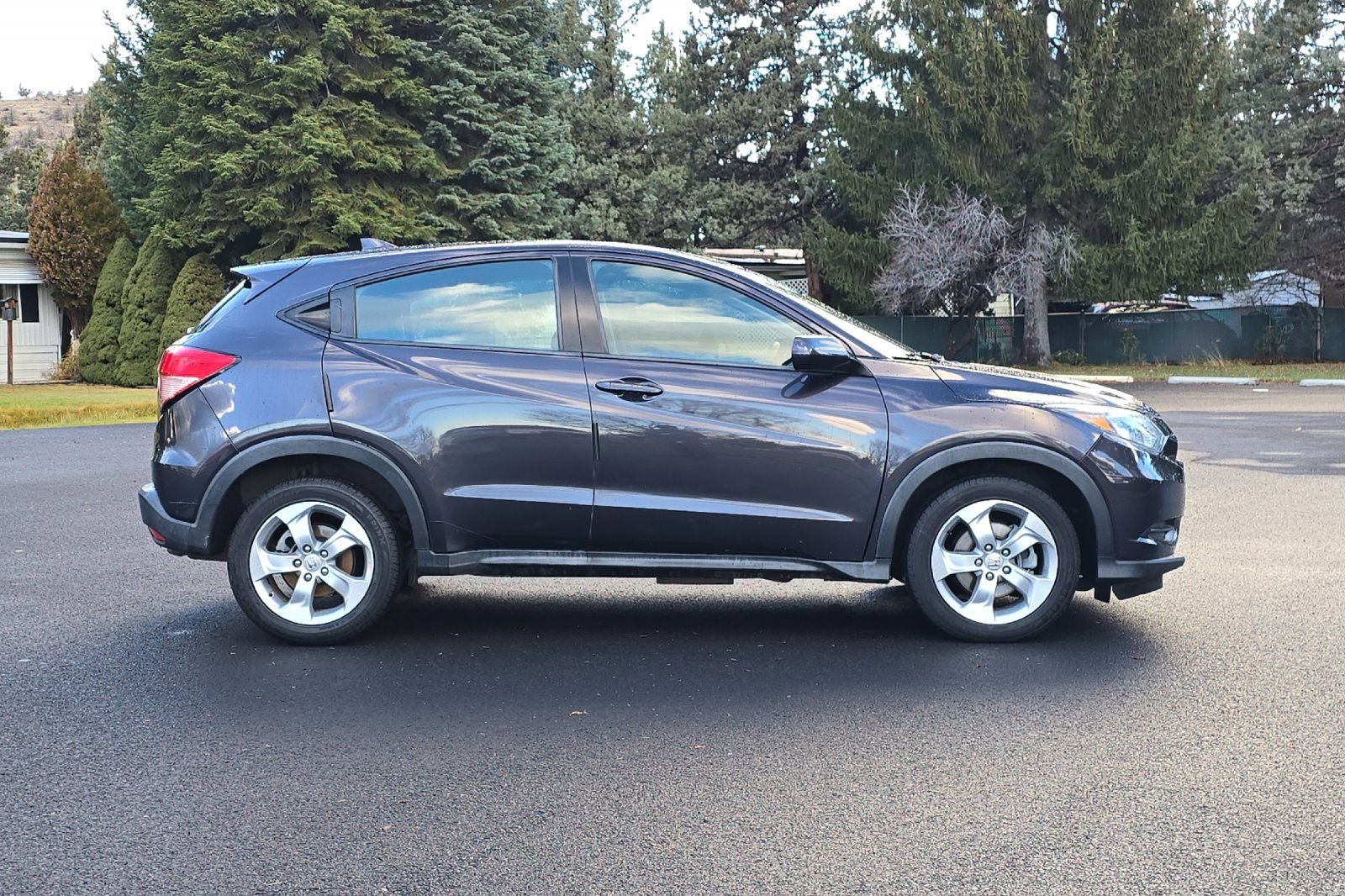Used 2016 Honda HR-V LX video 3