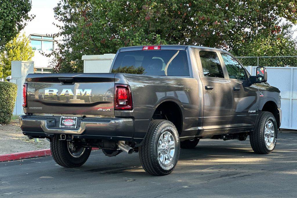 New 2026 RAM 2500 Big Horn AWD/4WD image 4