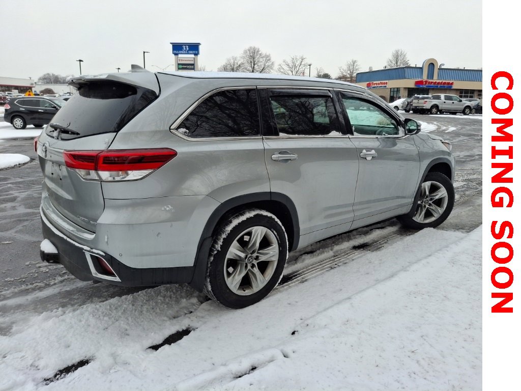 Used 2018 Toyota Highlander Limited image 4