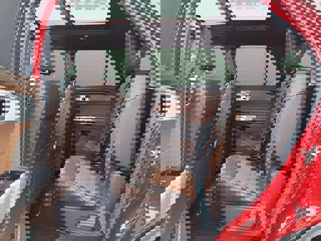 Used 2022 Ford Explorer King Ranch w/ Class IV Trailer Tow Package image 13