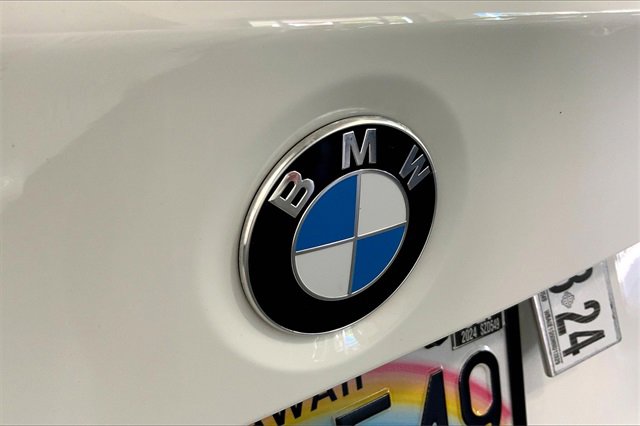 Used 2017 BMW 320i Sedan image 30