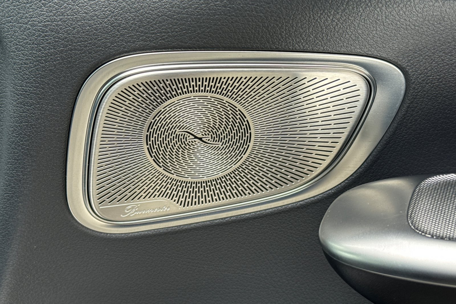 Certified 2024 Mercedes-Benz GLC 300 4MATIC image 22