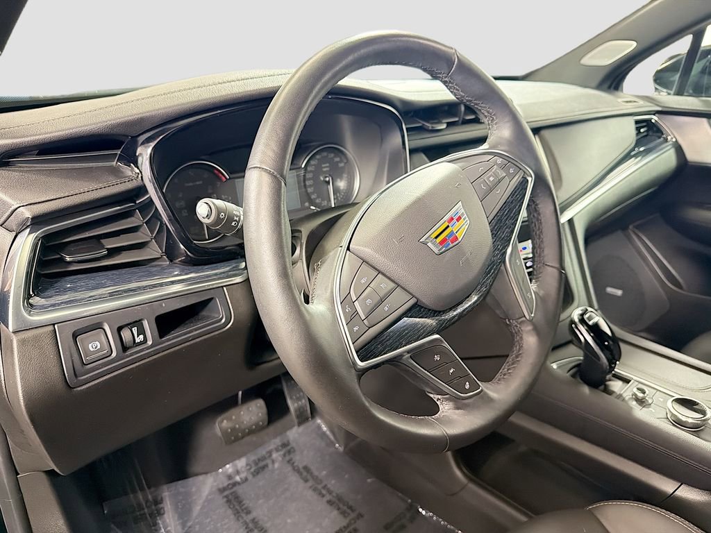 Used 2024 Cadillac XT5 Premium Luxury image 9