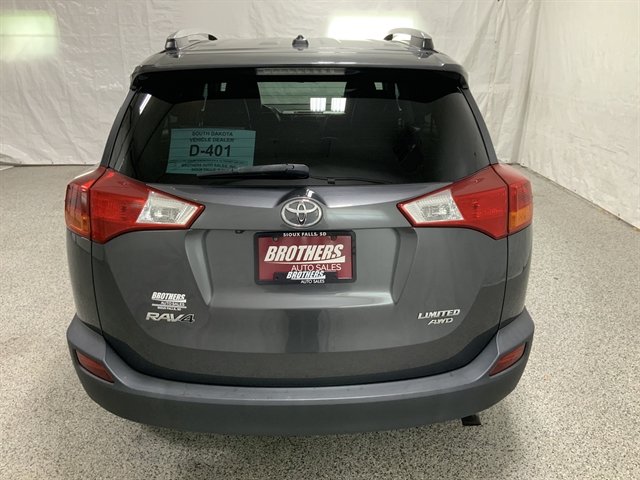 Used 2015 Toyota RAV4 Limited w/ Technology Package AWD/4WD image 6