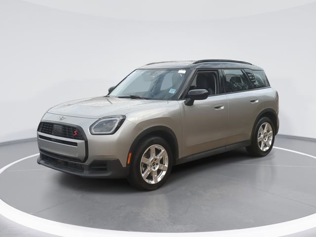 Used 2025 MINI Cooper Countryman S image 1