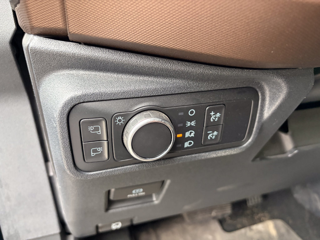 Used 2021 Ford Bronco Outer Banks AWD/4WD image 11