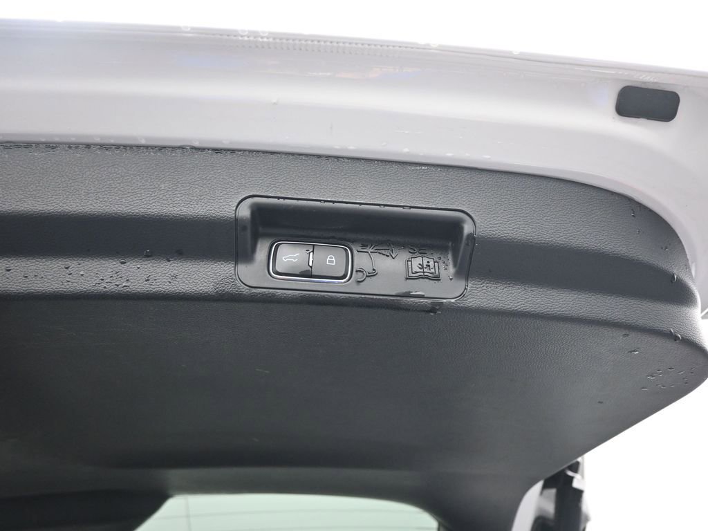 Certified 2023 Ford Explorer XLT w/ Equipment Group 202A image 25