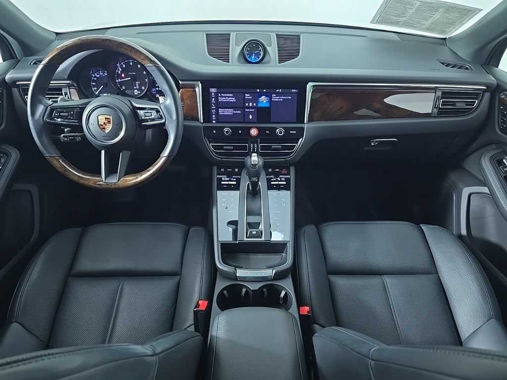 Certified 2023 Porsche Macan Turbo AWD/4WD image 30