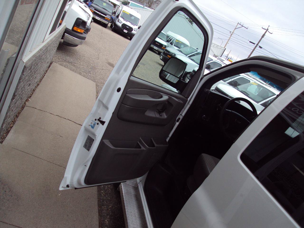 Used 2014 Chevrolet Express 1500 LS AWD/4WD image 17