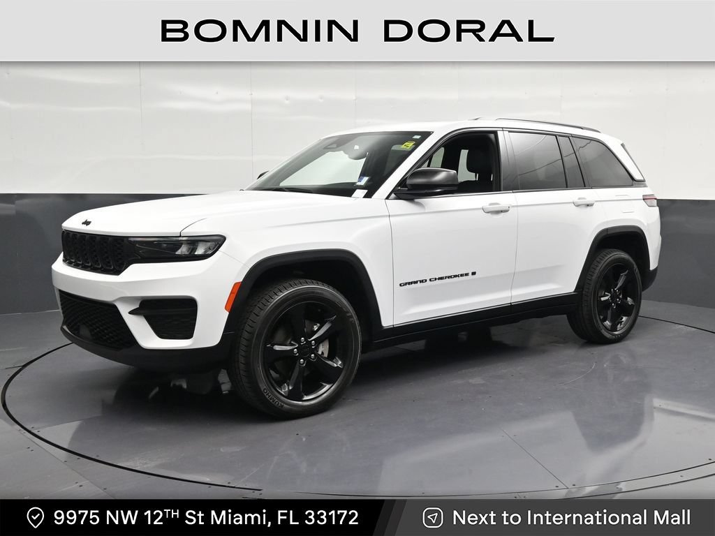 Used 2024 Jeep Grand Cherokee Altitude