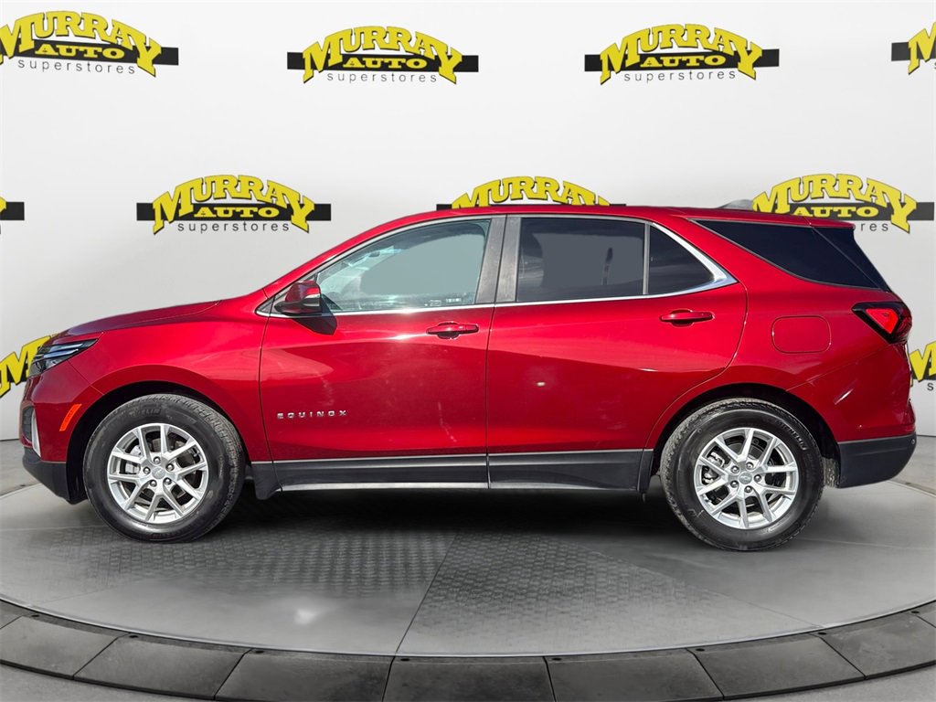Used 2024 Chevrolet Equinox LT image 2