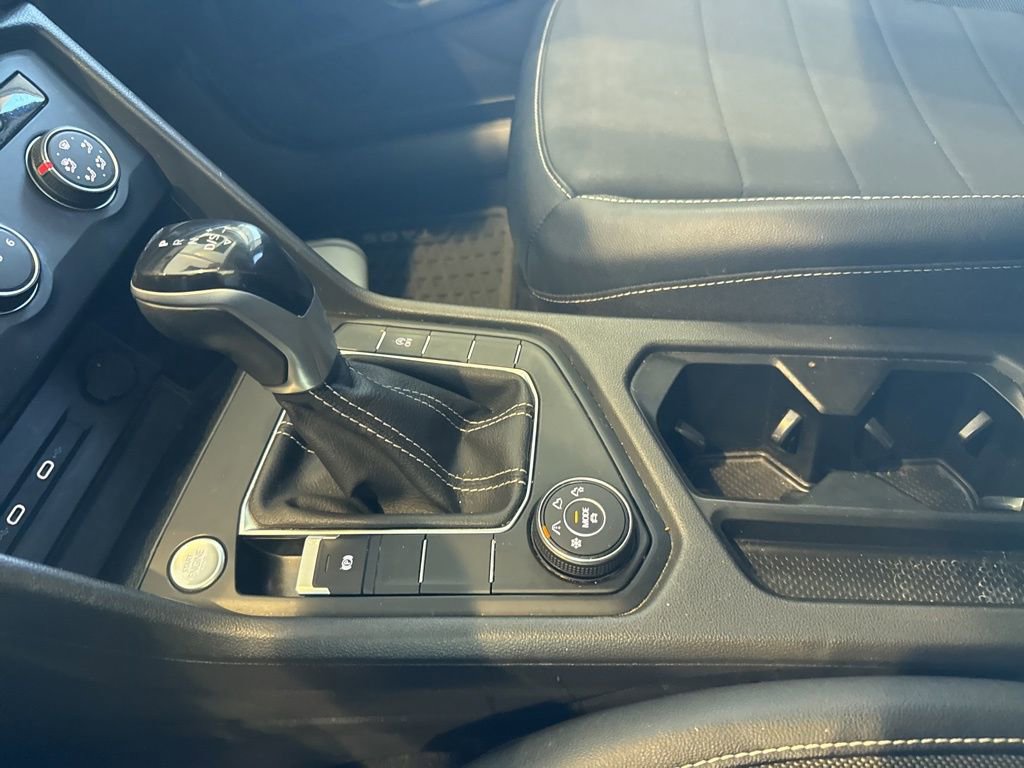 Used 2022 Volkswagen Taos SE image 21