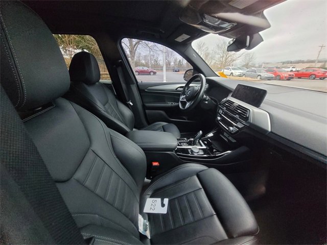 Used 2021 BMW X3 M40i w/ Executive Package image 8