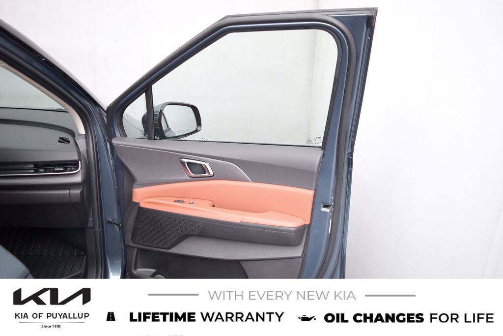 New 2026 Kia Carnival SX image 15