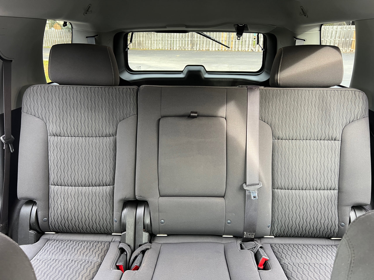 Used 2017 GMC Yukon SLE w/ SLE Value Package image 36