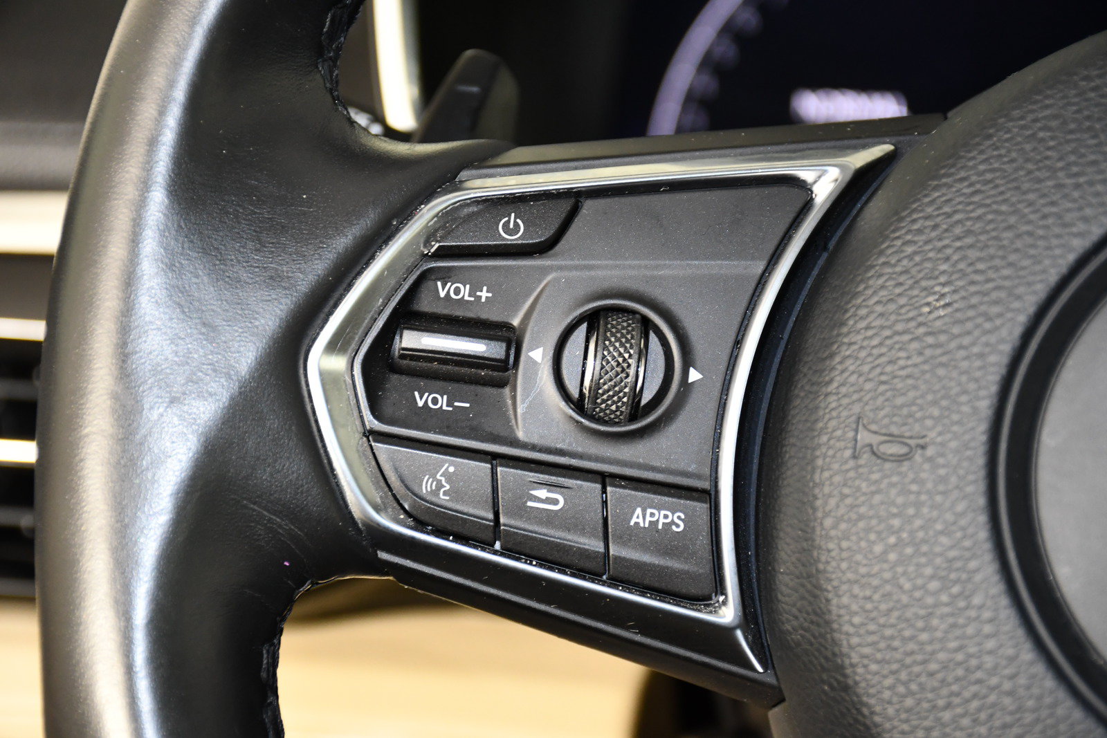 Used 2024 Acura MDX SH-AWD image 20
