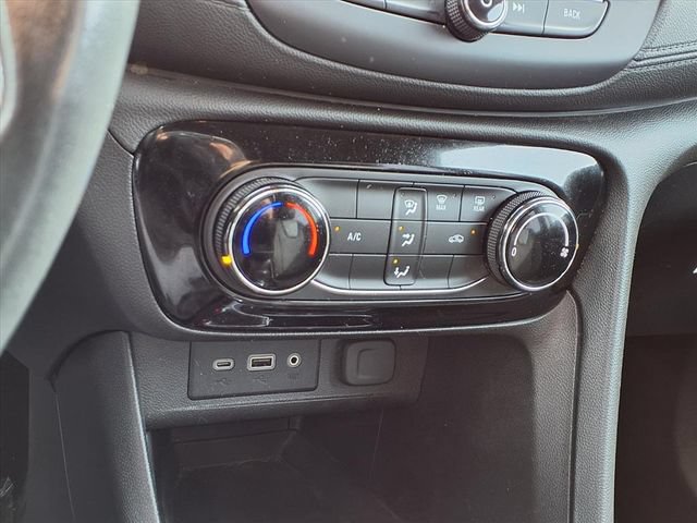 Used 2022 Buick Encore GX Preferred FWD image 7