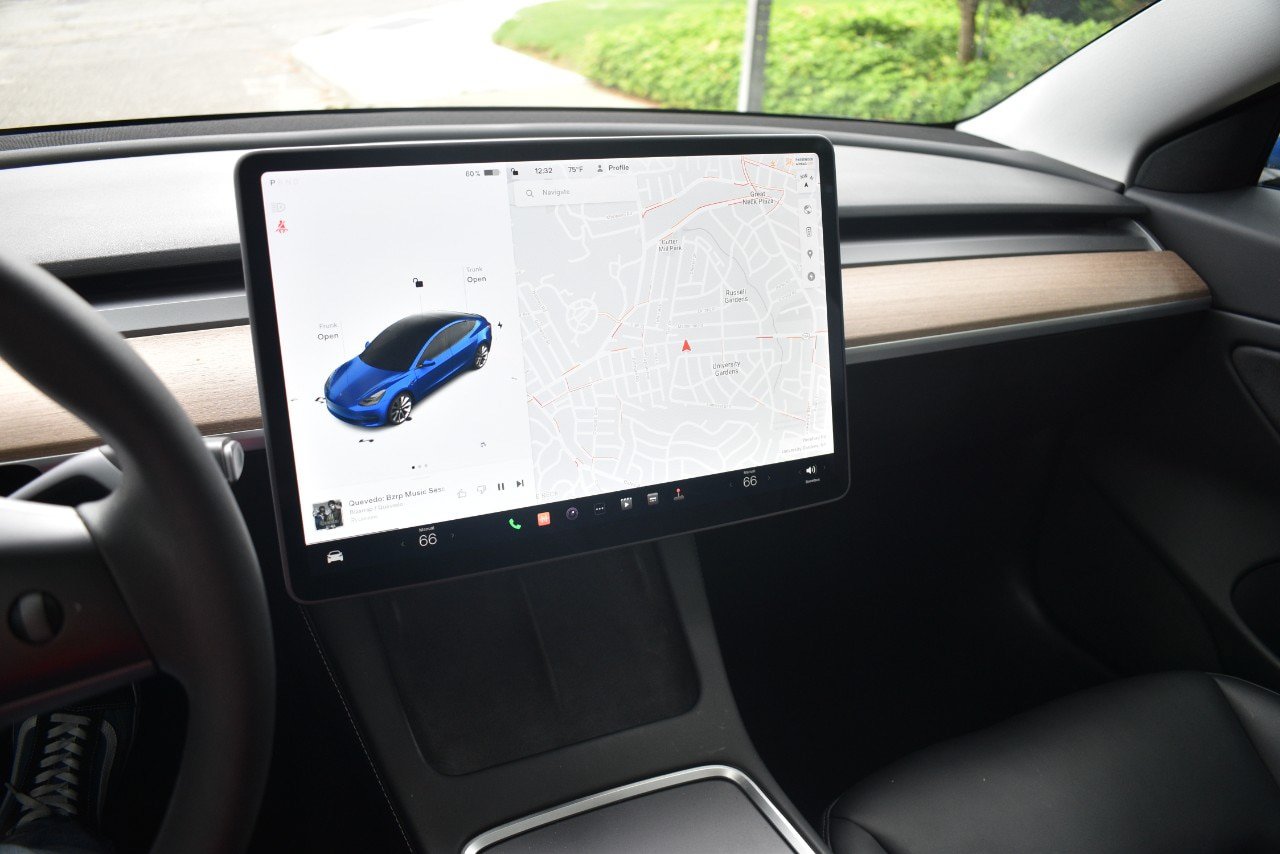 Used 2021 Tesla Model 3 Long Range AWD/4WD image 36