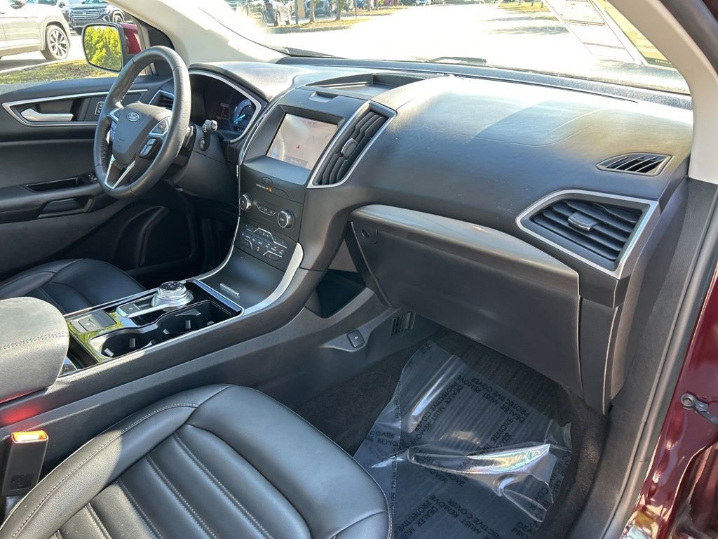 Used 2020 Ford Edge SEL w/ Cold Weather Package image 44