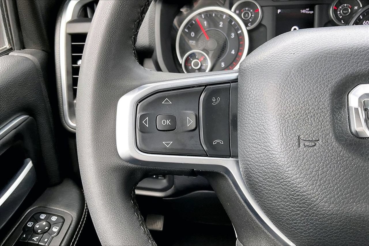 Used 2025 RAM 2500 Big Horn AWD/4WD image 29