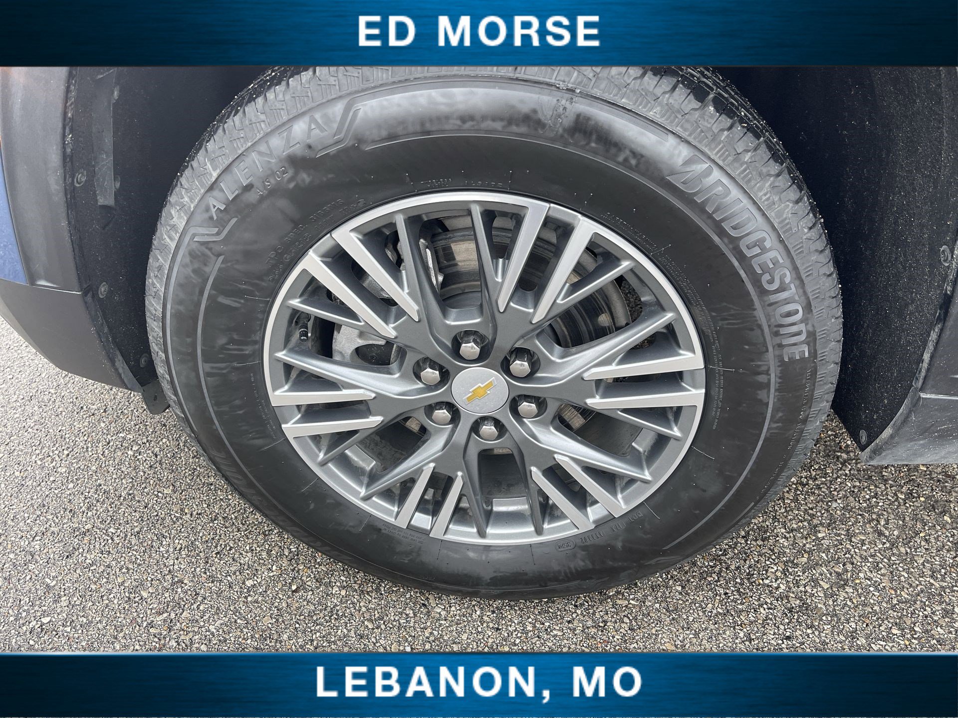 Used 2025 Chevrolet Traverse LT image 31