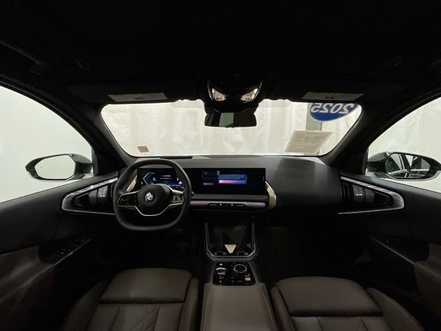 Used 2025 BMW X3 xDrive30i w/ Premium Package AWD/4WD image 16