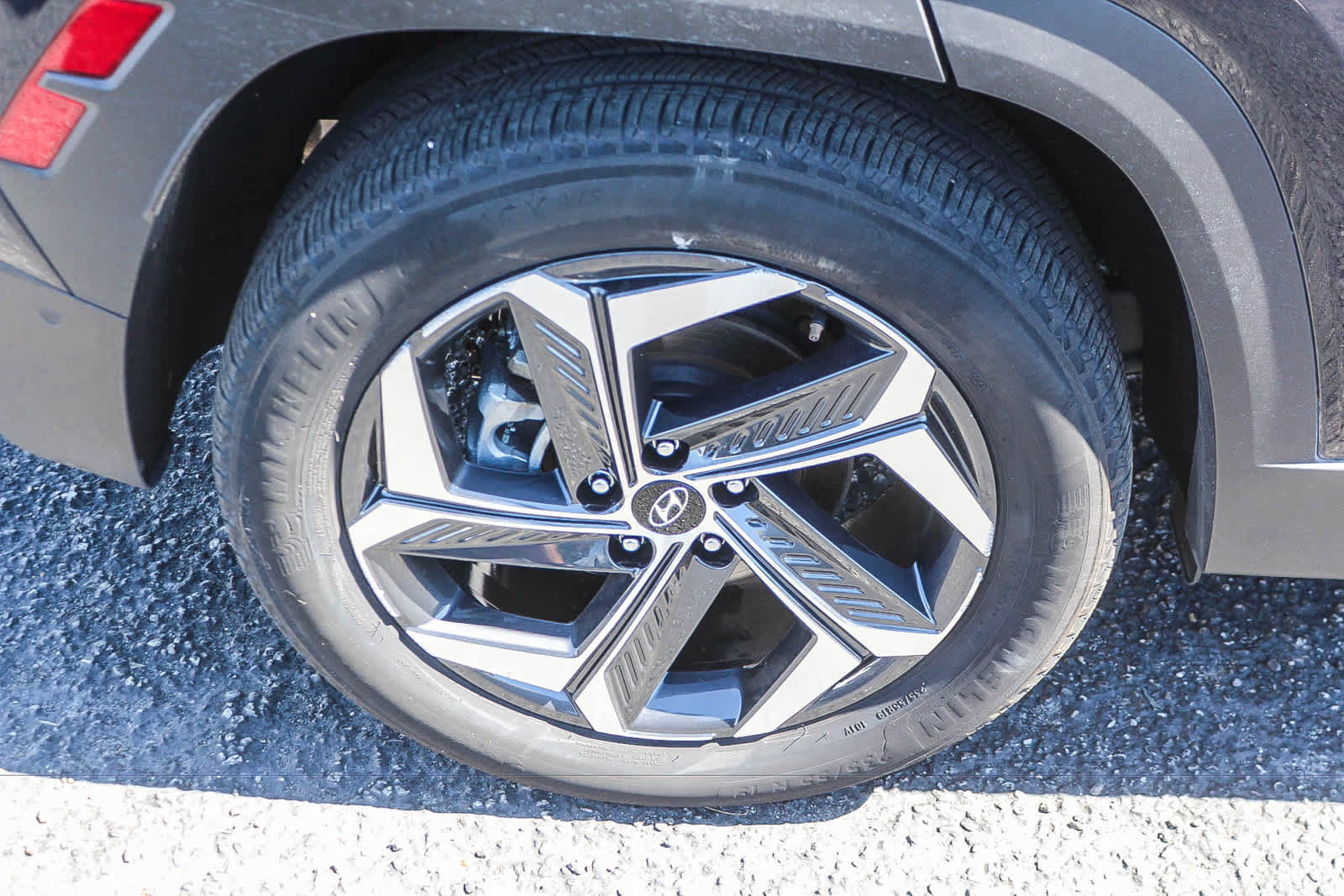 Used 2023 Hyundai Tucson Limited AWD/4WD image 11