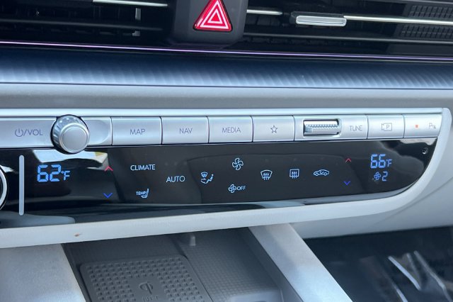 Used 2023 Hyundai Ioniq 6 SEL RWD image 23