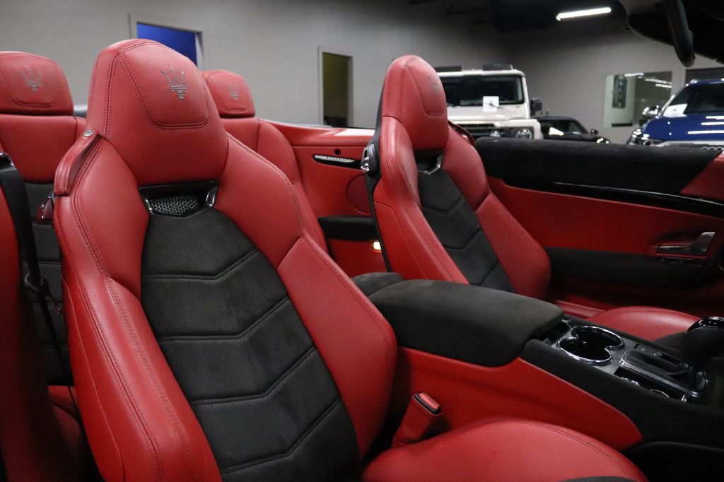 Used 2016 Maserati GranTurismo Sport image 24