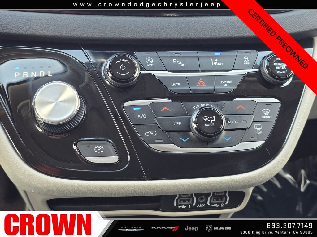 Certified 2023 Chrysler Pacifica Touring-L image 27
