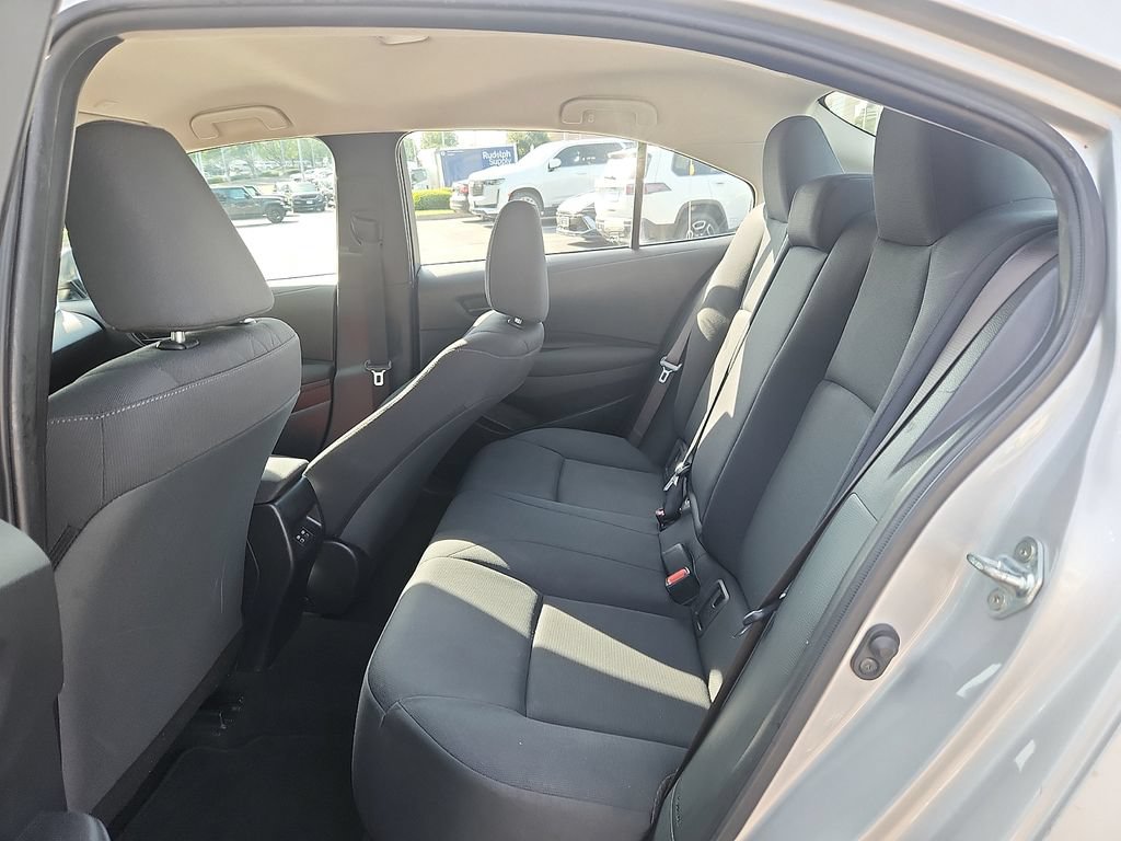 Used 2023 Toyota Corolla LE w/ Carpet Mat Package (TMS) FWD image 10