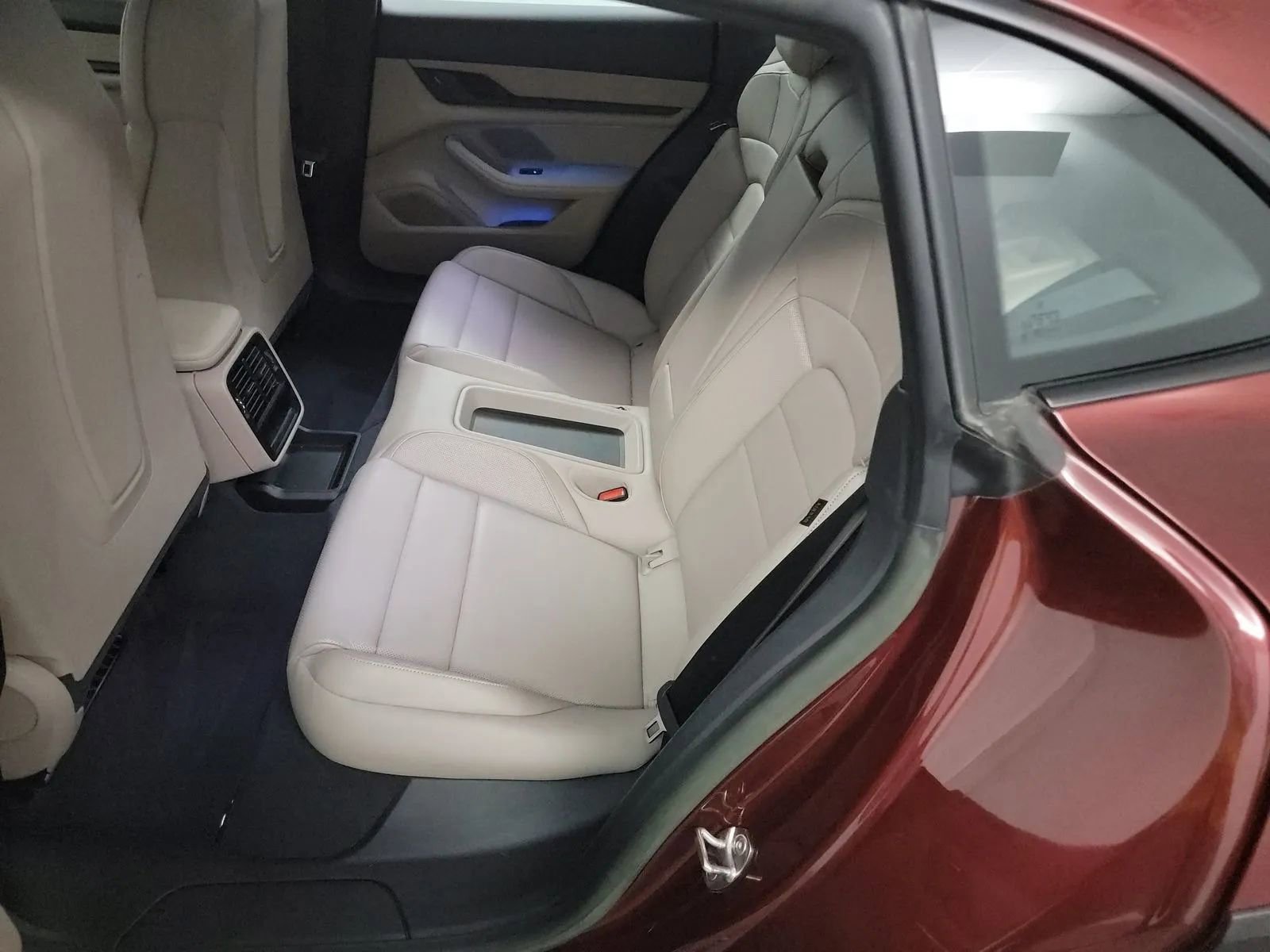 Used 2022 Porsche Taycan 4 Cross Turismo w/ Technology Package image 6