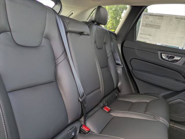 New 2026 Volvo XC60 B5 Ultra w/ Climate Package AWD/4WD image 13