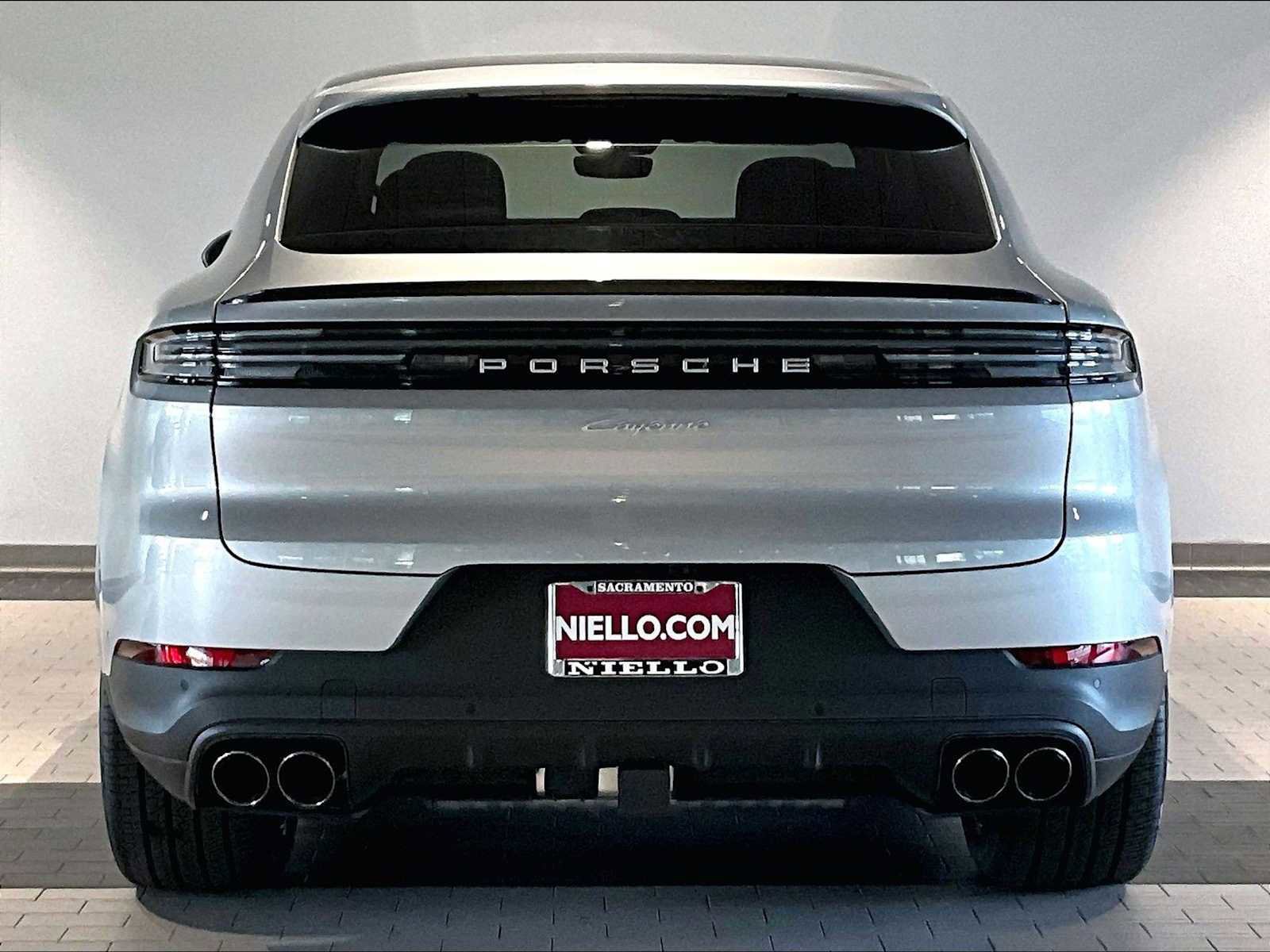 New 2026 Porsche Cayenne Coupe image 6