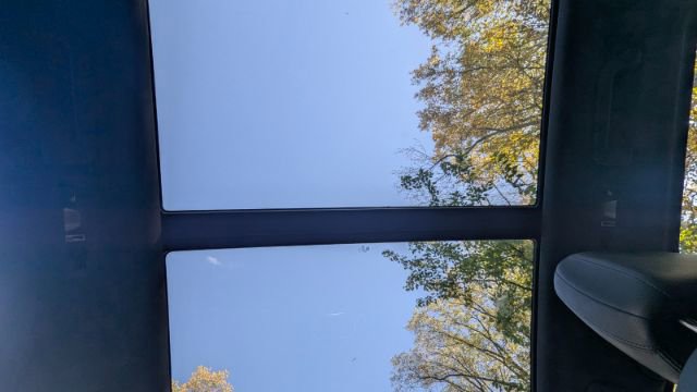 Used 2014 Porsche Cayenne Platinum Edition image 41