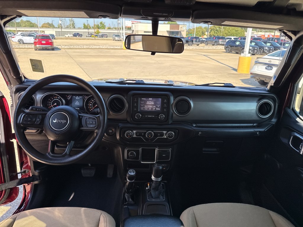 Used 2021 Jeep Gladiator Sport AWD/4WD image 32