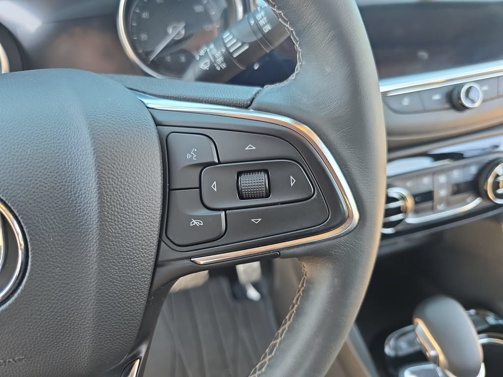 Used 2023 Buick Encore GX Select w/ Sport Touring Package AWD/4WD image 18
