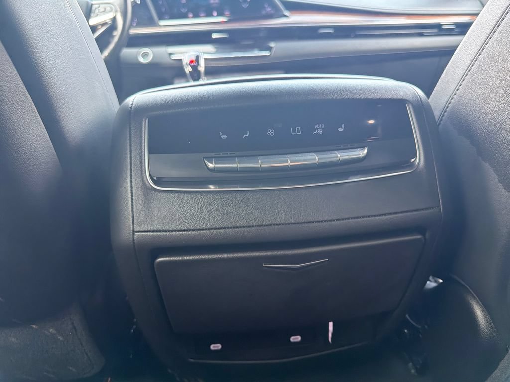Certified 2023 Cadillac Escalade Premium Luxury w/ Performance Package AWD/4WD image 12