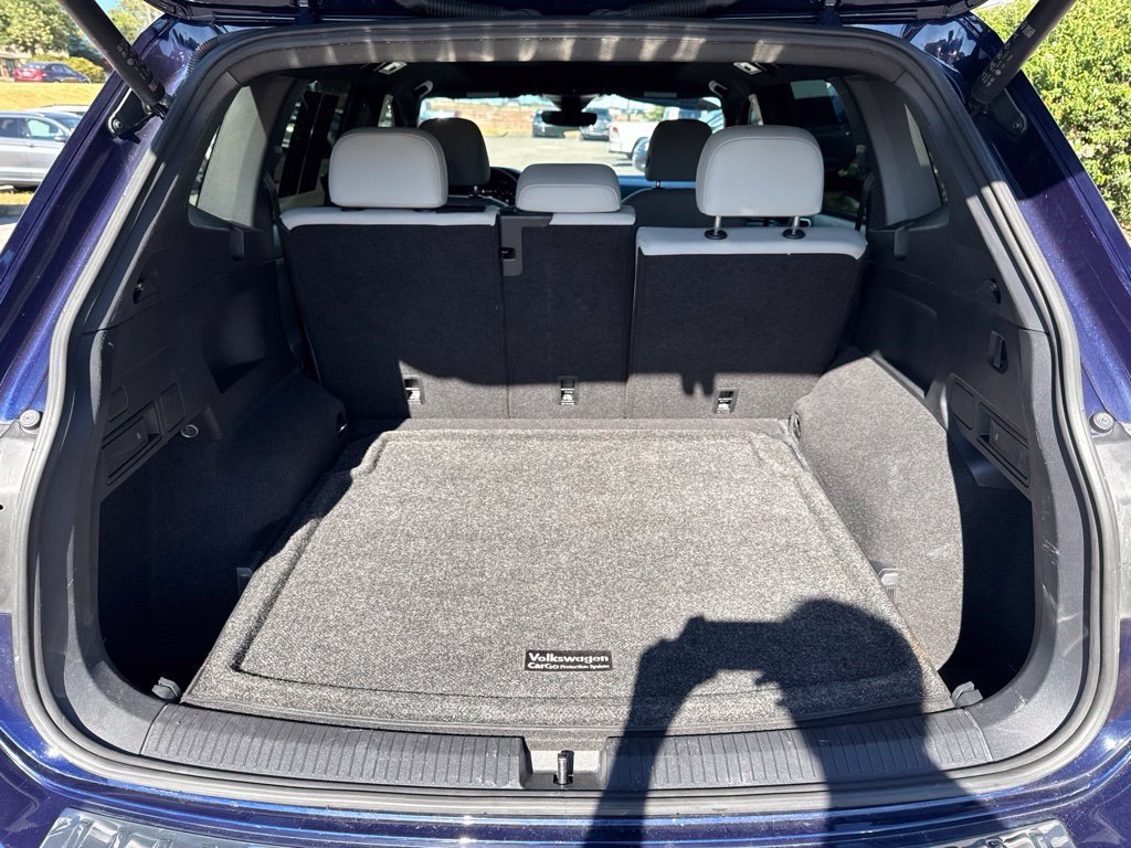 Used 2022 Volkswagen Tiguan SEL R-Line AWD/4WD image 26