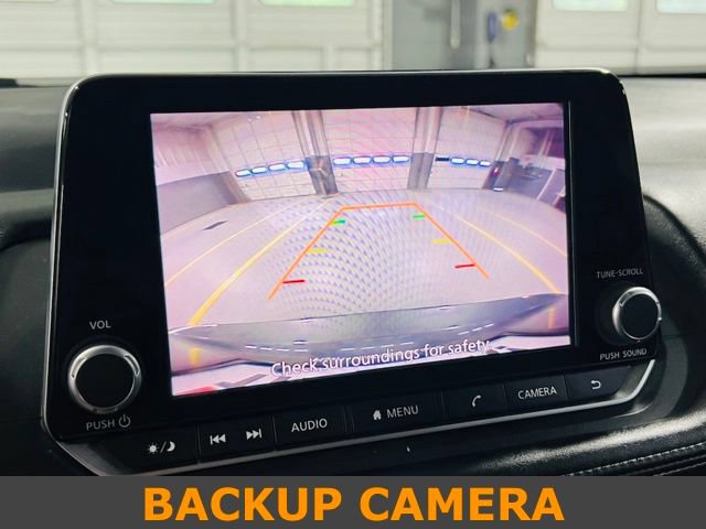 Used 2024 Nissan Rogue S FWD image 7