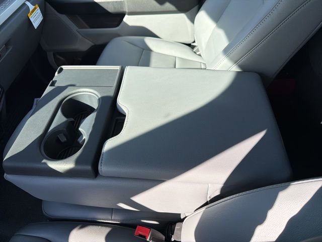 New 2025 Ford F550 4x4 Regular Cab Super Duty image 28
