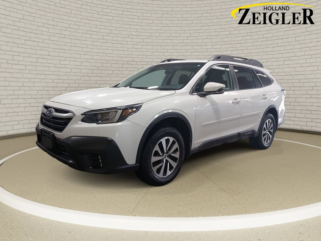 Used 2022 Subaru Outback Premium AWD/4WD image 1