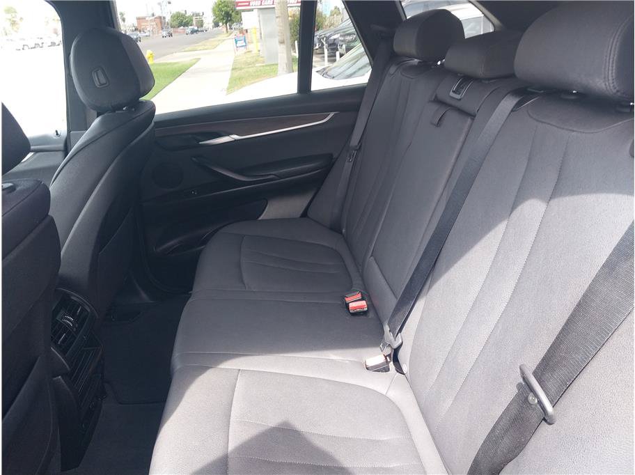 Used 2018 BMW X5 xDrive40e AWD/4WD image 12
