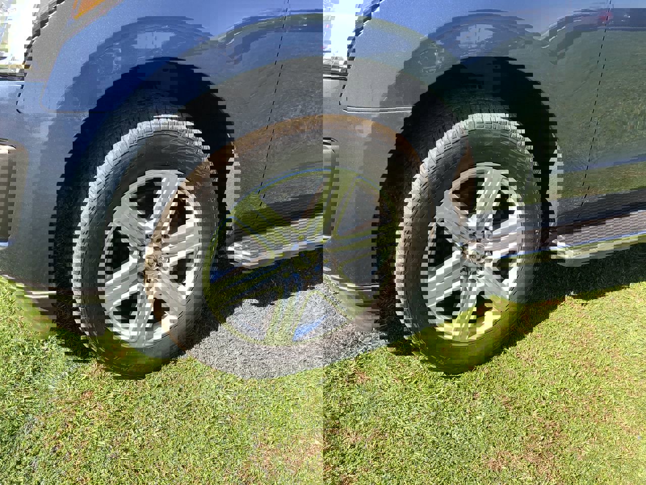 Used 2020 Ford Expedition XLT w/ Equipment Group 202A image 2