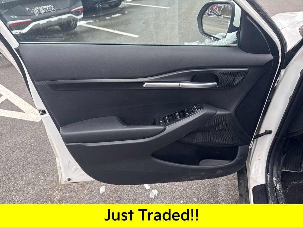 Certified 2023 Kia Seltos LX image 13