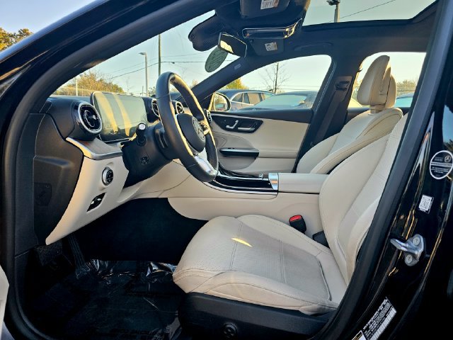 Certified 2023 Mercedes-Benz C 300 4MATIC Sedan image 18
