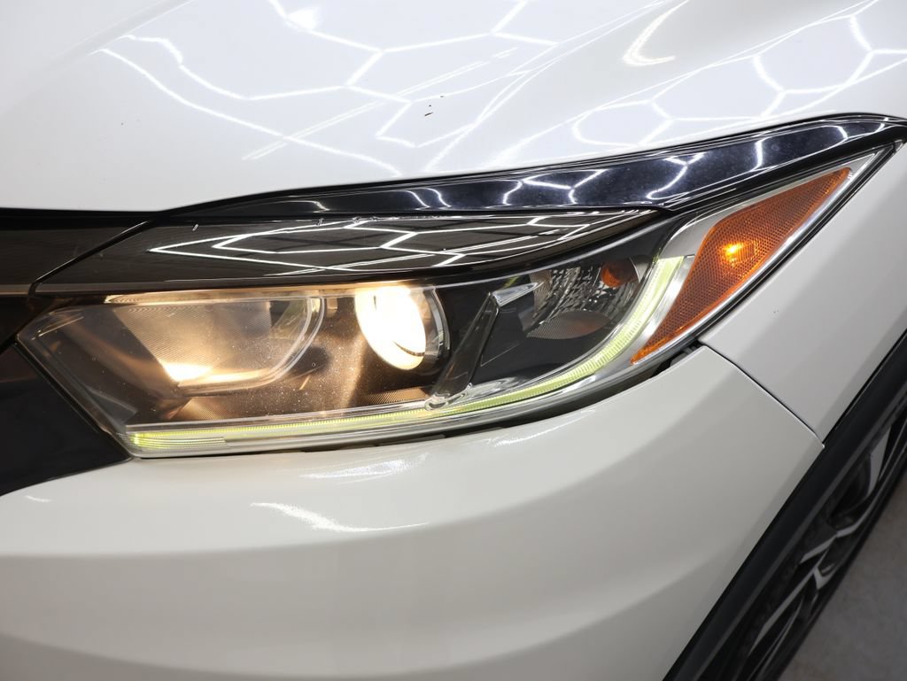 Used 2020 Honda HR-V Sport image 28