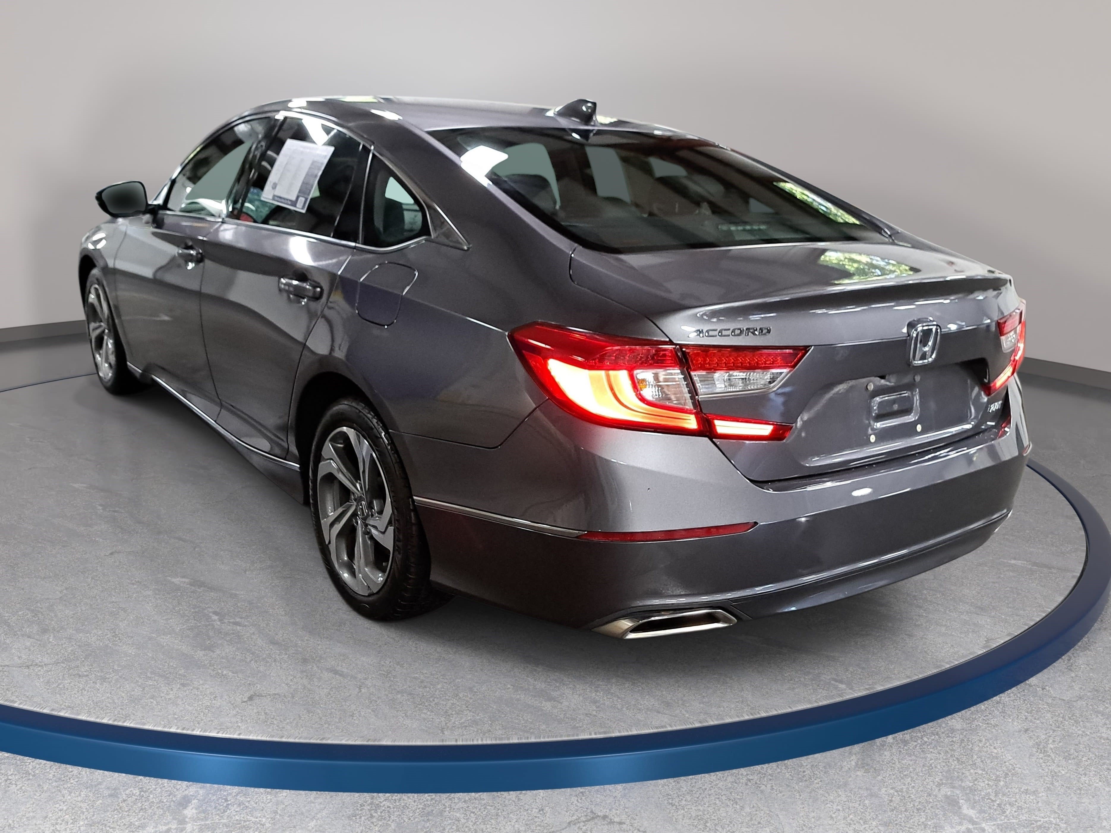 Used 2018 Honda Accord EX-L image 7
