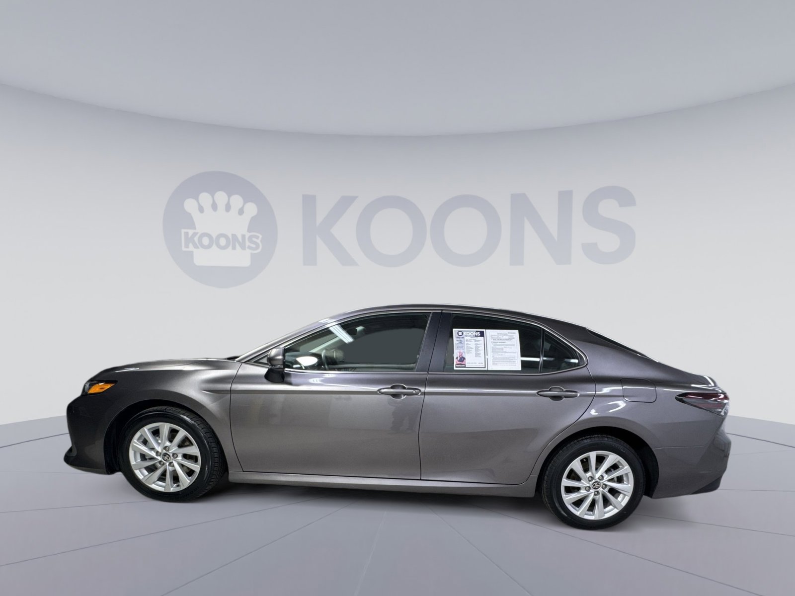 Used 2024 Toyota Camry LE image 8